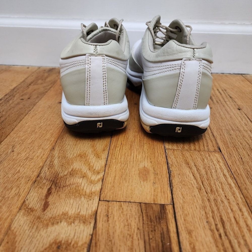 FootJoy Contour Series Womens Size‎  7 M Golf Shoes Oxfords Leather White/Beige - Picture 4 of 15